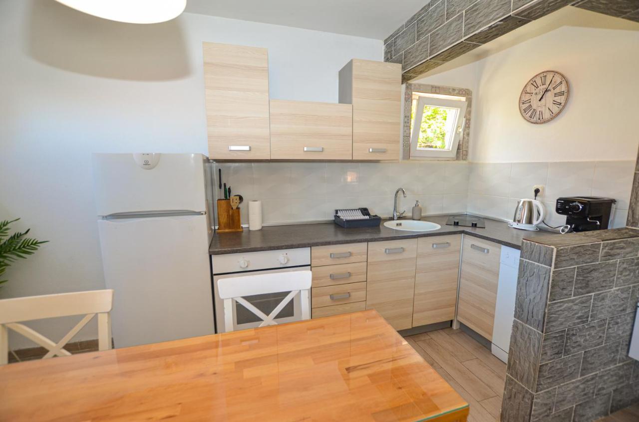 Apartments Iris Rovinj Ngoại thất bức ảnh